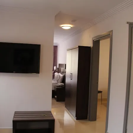 No 20 Marina - Adult Only Otel 3*